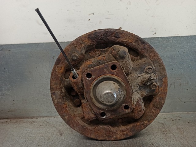 Buje de rueda trasero 527501C000 HYUNDAI