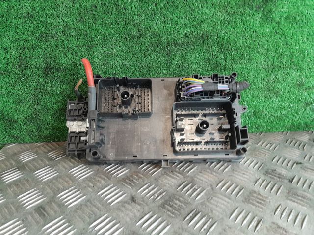 OPEL 529050199 Caja de fusibles comprar Barcelona