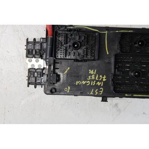 529050199 Caja de fusibles  en stock Granada