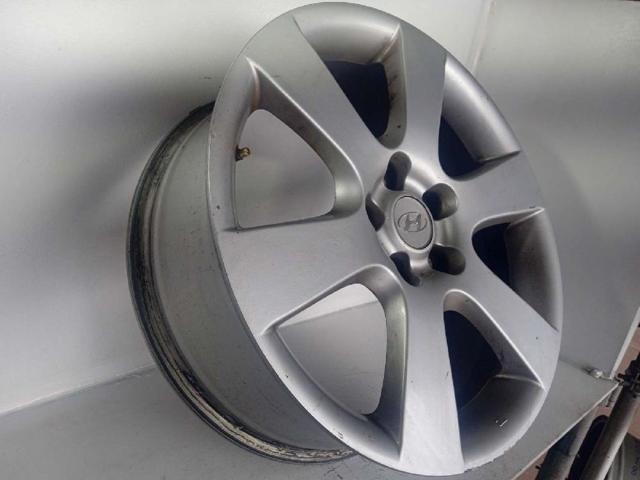 HYUNDAI 529102B180 Llantas  en stock Salamanca