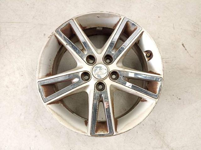 529102L360 HYUNDAI Llantas  en stock Córdoba