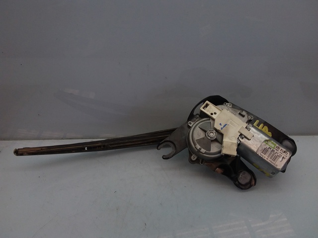 PEUGEOT 53031812 Motor del limpiaparabrisas trasero  disponible España