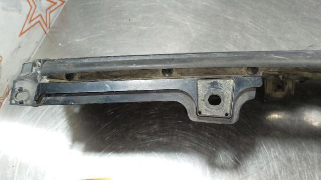 Comprar Parrilla del radiador Toyota RAV4 III A3 a bajo precio