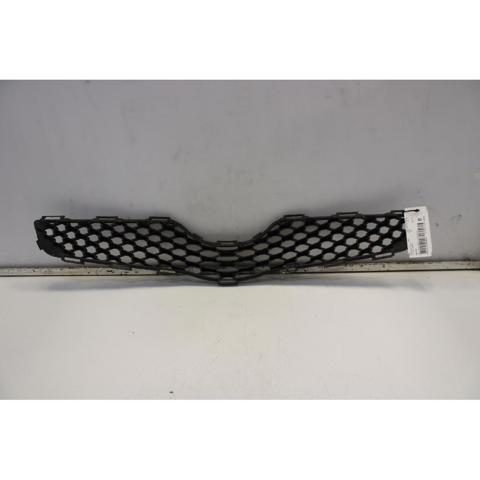 Comprar Parrilla del radiador Toyota Yaris  SP90 a bajo precio