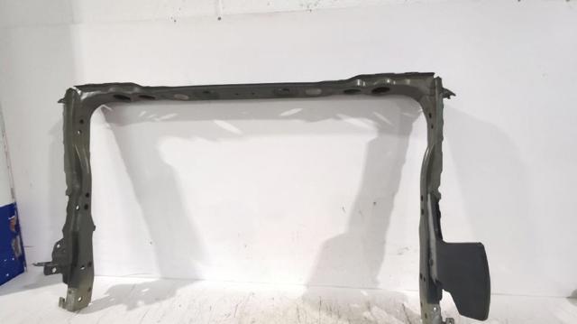 Soporte de radiador completo (panel de montaje para foco) Toyota Auris  (2007-2013)