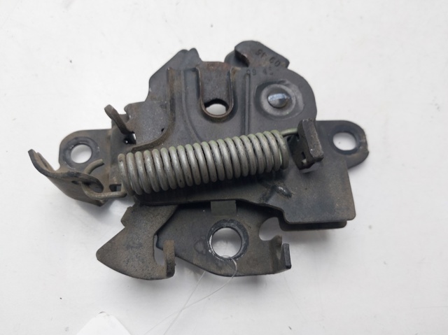 Cerradura de Capot Toyota Avensis  (2008-2018)