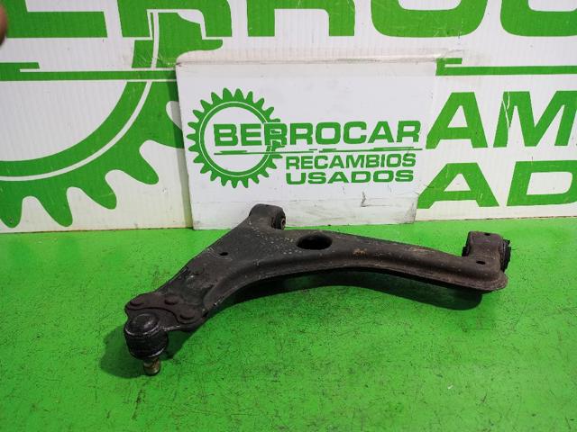 5352030 Brazo inferior derecho de la suspensión delantera comprar Almería