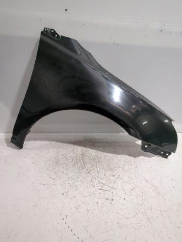 Guardabarros delanteros derecho 5381105020 TOYOTA