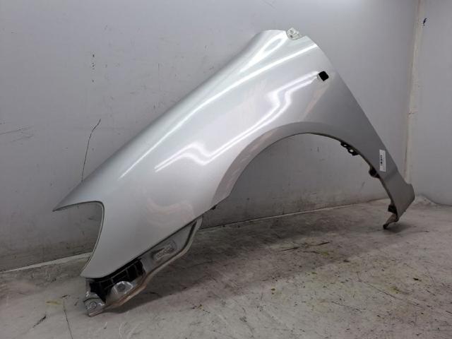 Aleta delantera izquierda Toyota Corolla E12