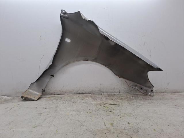 Aleta delantera izquierda Toyota Corolla E12