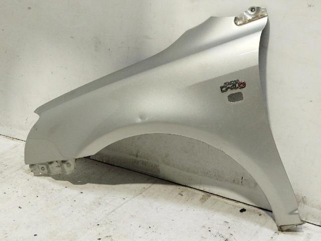 5381205020 TOYOTA Aleta delantera izquierda  en stock Córdoba