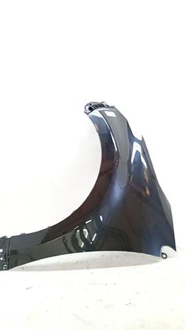 Aleta delantera izquierda para Toyota Yaris P21