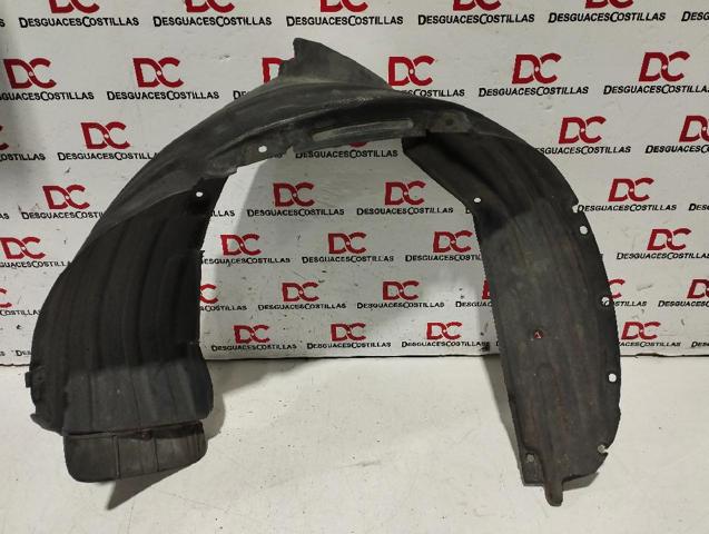 Guardalodos interior izquierdo, guardafango delantero 5387642051 TOYOTA