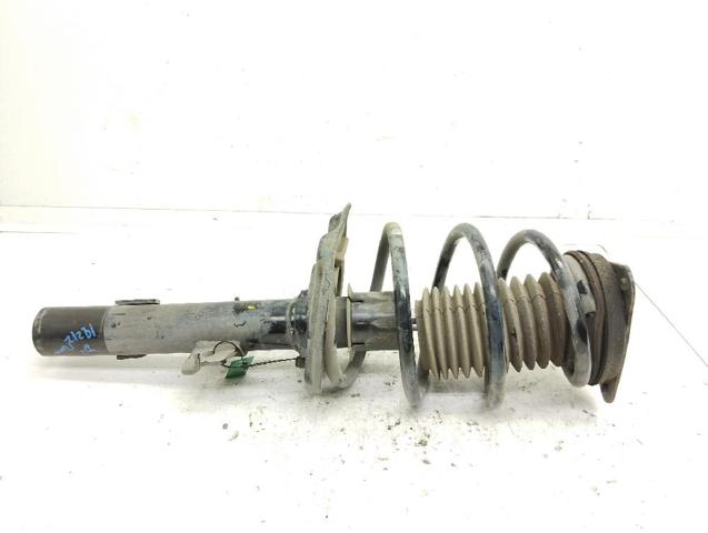 543021401R RENAULT Amortiguador  en stock Huelva