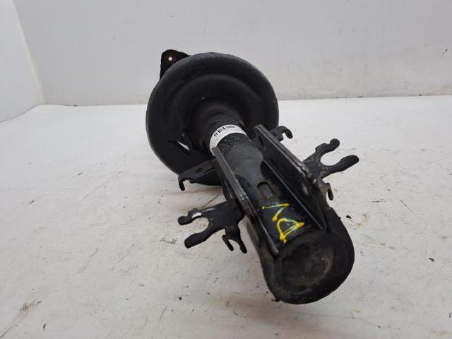 543023305R RENAULT Amortiguador  en stock Huelva