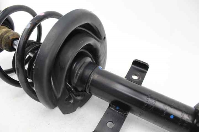 543028420R Amortiguador  en stock Sabadell