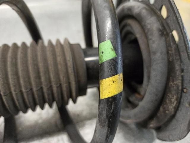 54302JD01A NISSAN Amortiguador delantero derecho  disponible Vigo