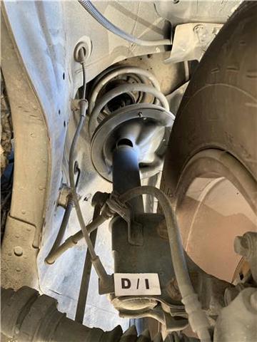 Amortiguador frontal izquierdo 54303CA125 NISSAN
