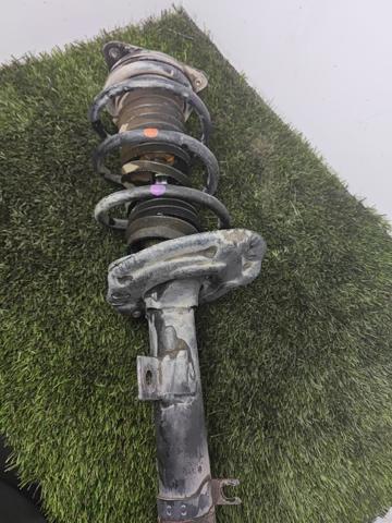 Soporte del amortiguador delantero 543206968R NISSAN