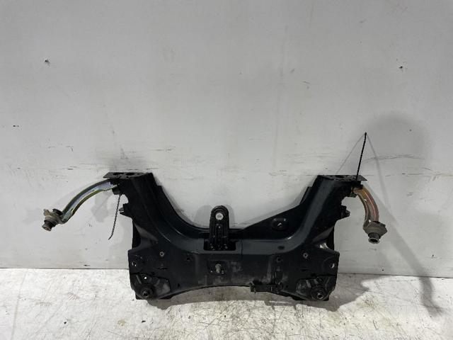 Subchasis delantero 54400AX602 NISSAN