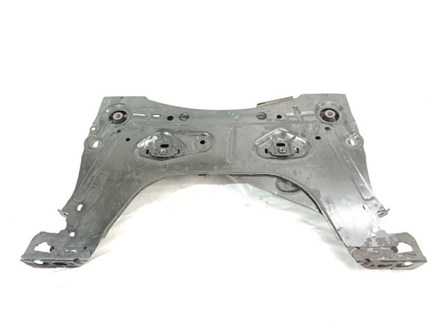 Subchasis delantero soporte motor Nissan Versa E12X