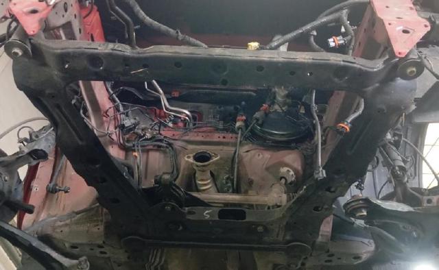 Subchasis delantero soporte motor 54400BB30A NISSAN