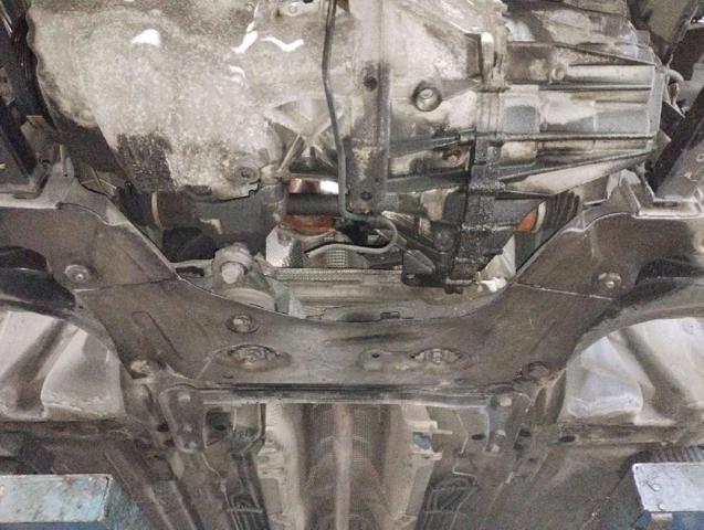 544012717R Subchasis delantero soporte motor  disponible Utrera