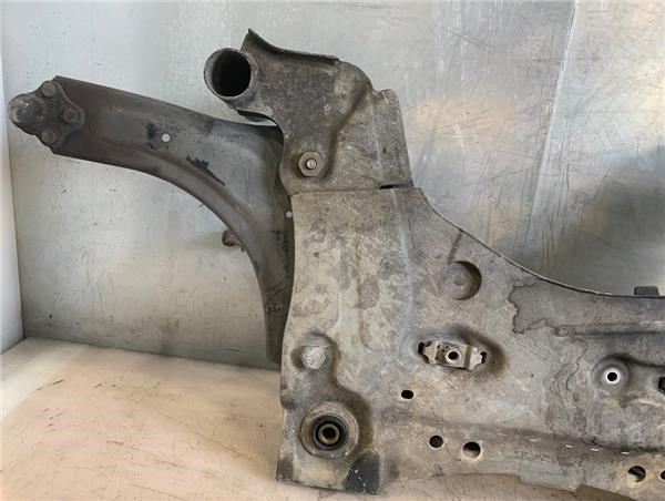 544012717R Subchasis delantero soporte motor  disponible Málaga