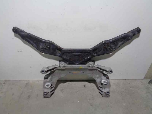 Subchasis delantero soporte motor 544014GE0A Nissan/Infiniti