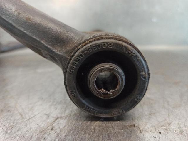 544103E002 HYUNDAI Brazo superior izquierdo de la suspensión delantera  disponible Vigo