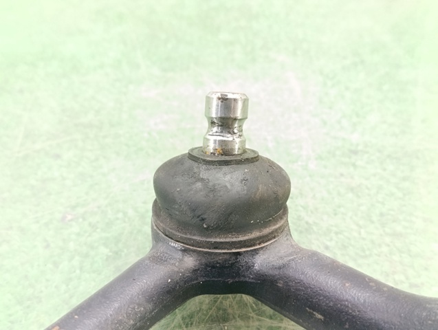 544103E002 HYUNDAI Brazo superior izquierdo de la suspensión delantera comprar Madrid