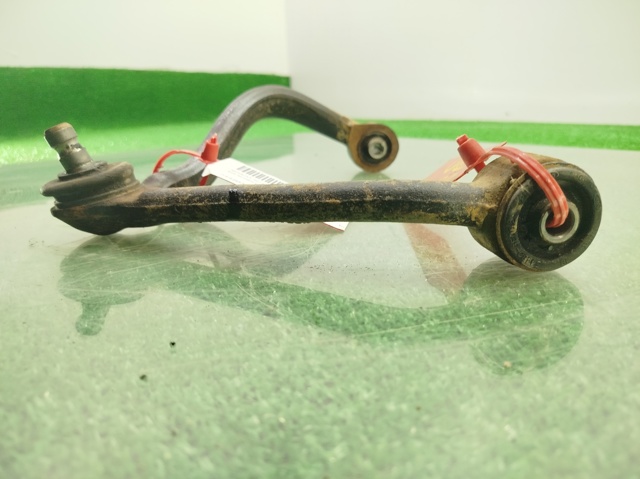 544203E100 HYUNDAI Brazo superior derecho de la suspensión delantera  comprar en Oviedo