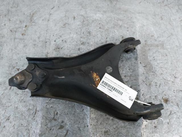 RENAULT 545000138R Brazo inferior derecho de la suspensión delantera  disponible Valladolid
