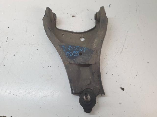 Brazo inferior derecho de la suspensión delantera 545000138R RENAULT