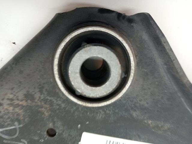 RENAULT 545000399R Brazo inferior derecho de la suspensión delantera  comprar en Murcia