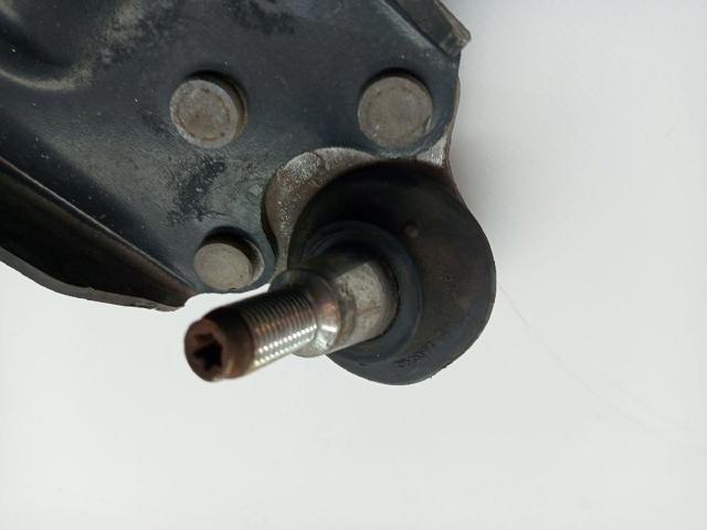 545000399R Brazo inferior derecho de la suspensión delantera  comprar en Pontevedra