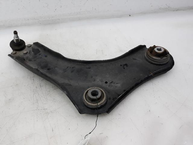 545000399R RENAULT Brazo inferior derecho de la suspensión delantera  comprar en Oviedo