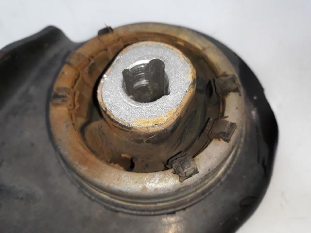 RENAULT 545000399R Brazo inferior derecho de la suspensión delantera  comprar en Albacete