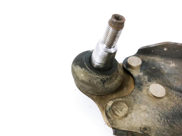 545000399R Brazo inferior derecho de la suspensión delantera  en stock Castellón