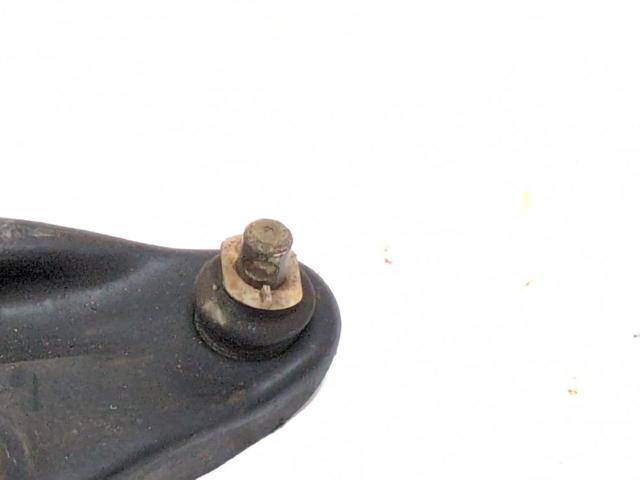 545001064R Brazo inferior derecho de la suspensión delantera comprar Almería