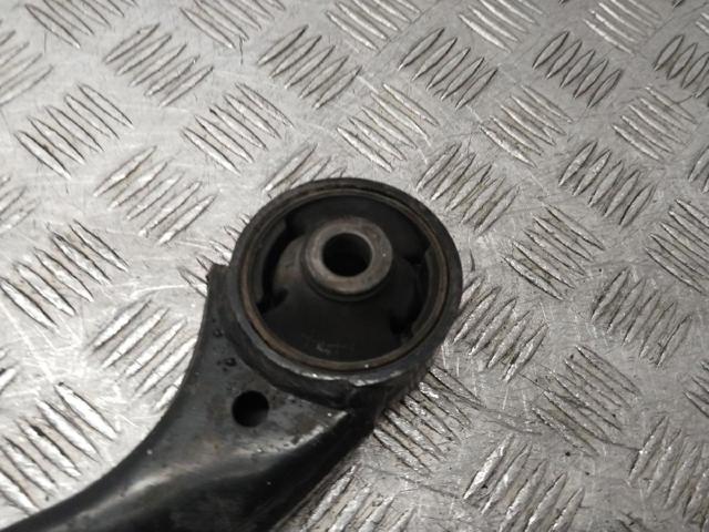 HYUNDAI 545001E000 Brazo inferior izquierdo de la suspensión delantera comprar Tarragona