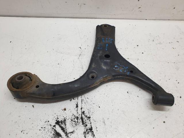 545001E000 Brazo inferior izquierdo de la suspensión delantera  disponible Utrera