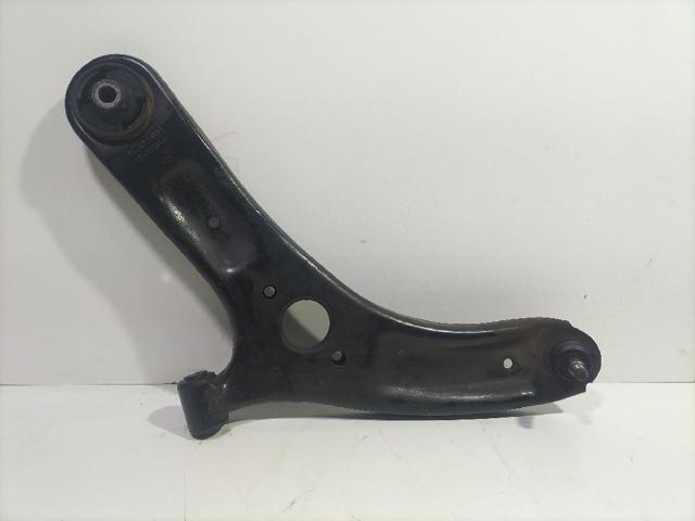 Brazo inferior izquierdo de la suspensión delantera 545001J700 HYUNDAI
