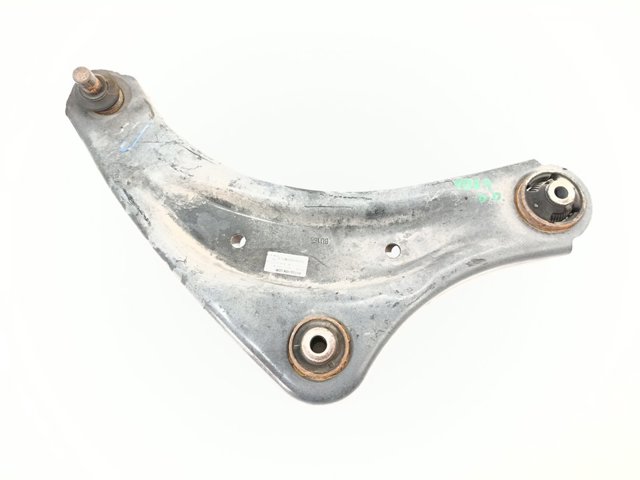 Brazo inferior derecho de la suspensión delantera 545001KK0B NISSAN
