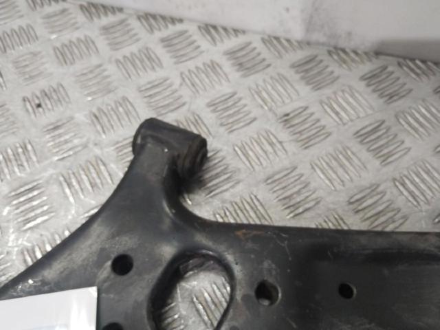 HYUNDAI 545001W000 Brazo inferior izquierdo de la suspensión delantera  disponible Valladolid