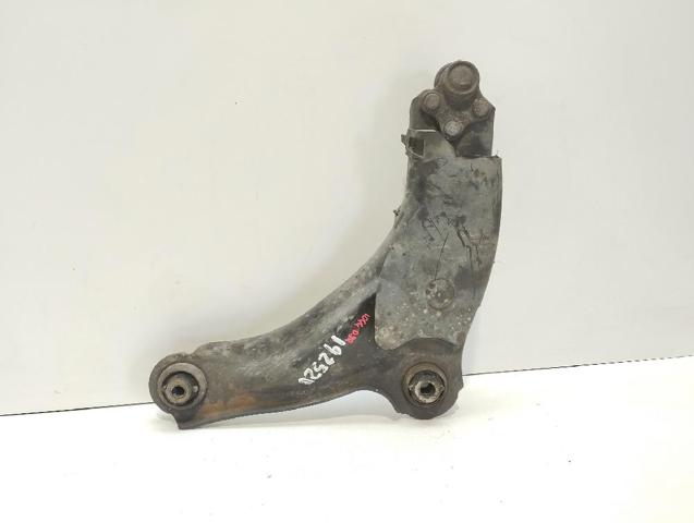 545002029R RENAULT Brazo inferior derecho de la suspensión delantera comprar Bilbao