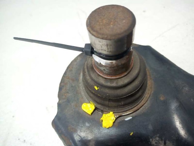 545002B500 HYUNDAI Brazo inferior izquierdo de la suspensión delantera comprar Alcalá