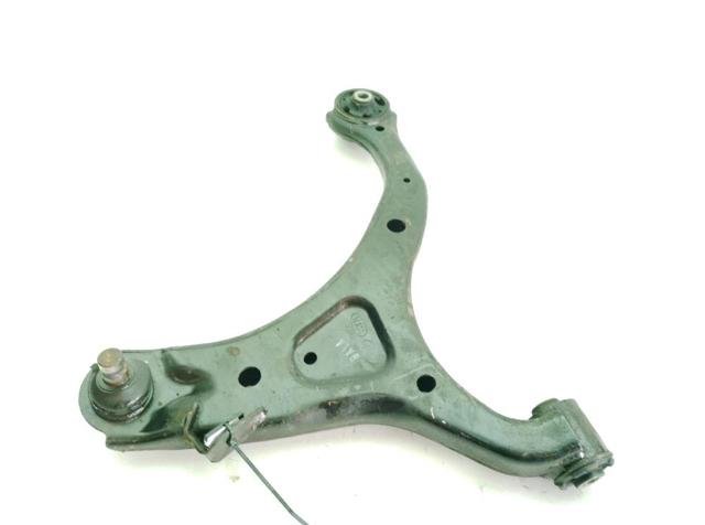 545002B500 HYUNDAI Brazo inferior izquierdo de la suspensión delantera  disponible Alicante