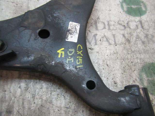 545002H000 HYUNDAI Brazo inferior izquierdo de la suspensión delantera  en stock Huelva