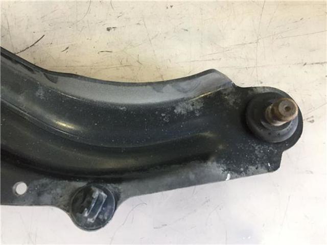 545003037R RENAULT Brazo inferior derecho de la suspensión delantera  comprar en Oviedo